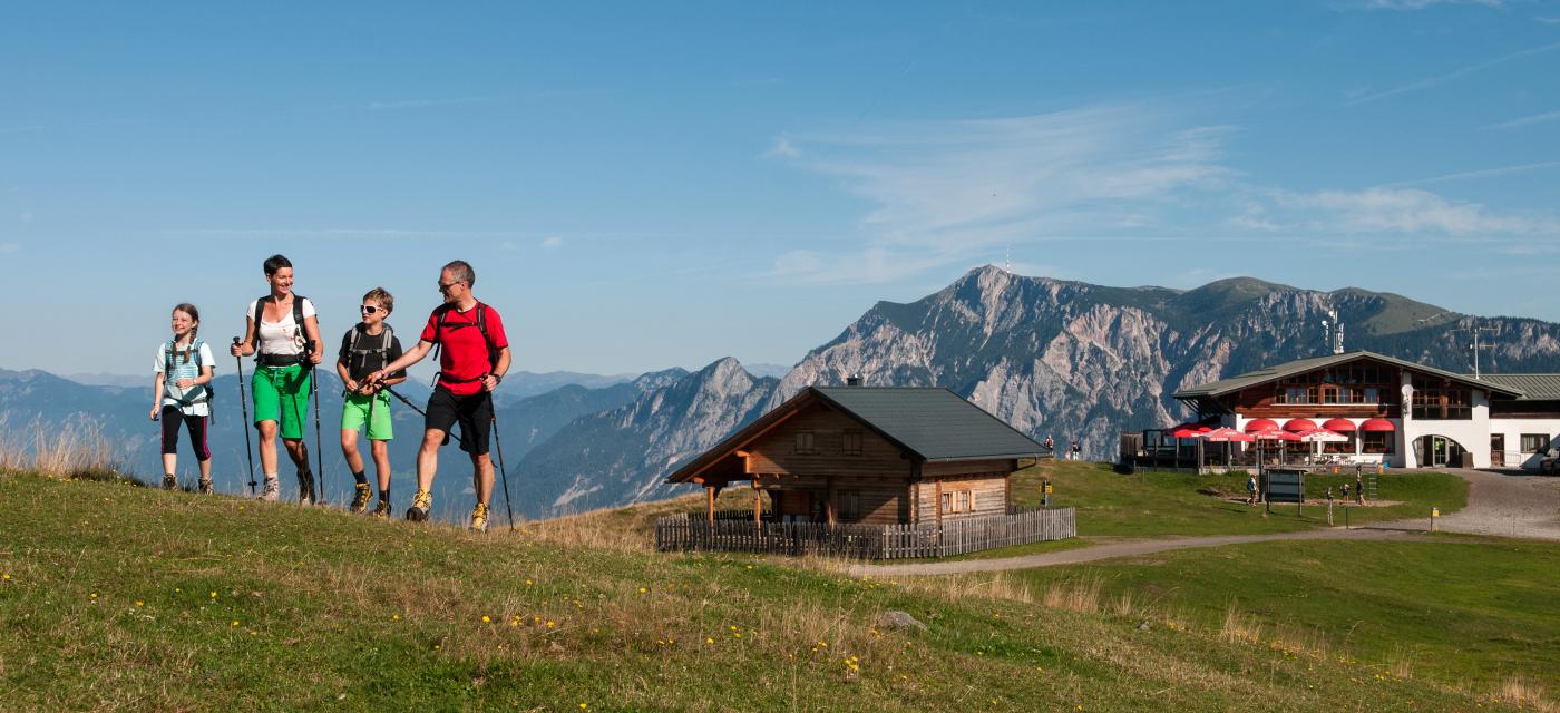 Region Villach Tourismus Gmbh_Adrian Hipp_Wandern Dreiländereck 2016  (6)
